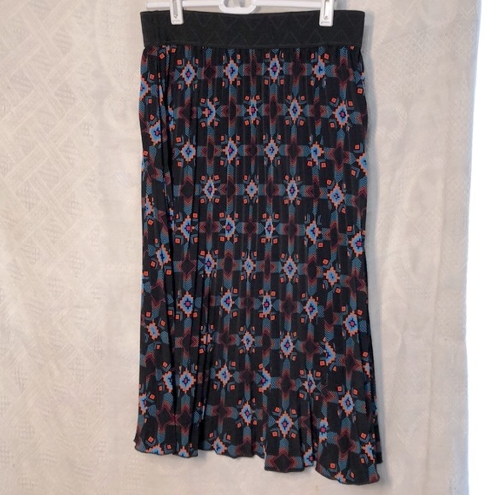 LulaRoe pleated skirt